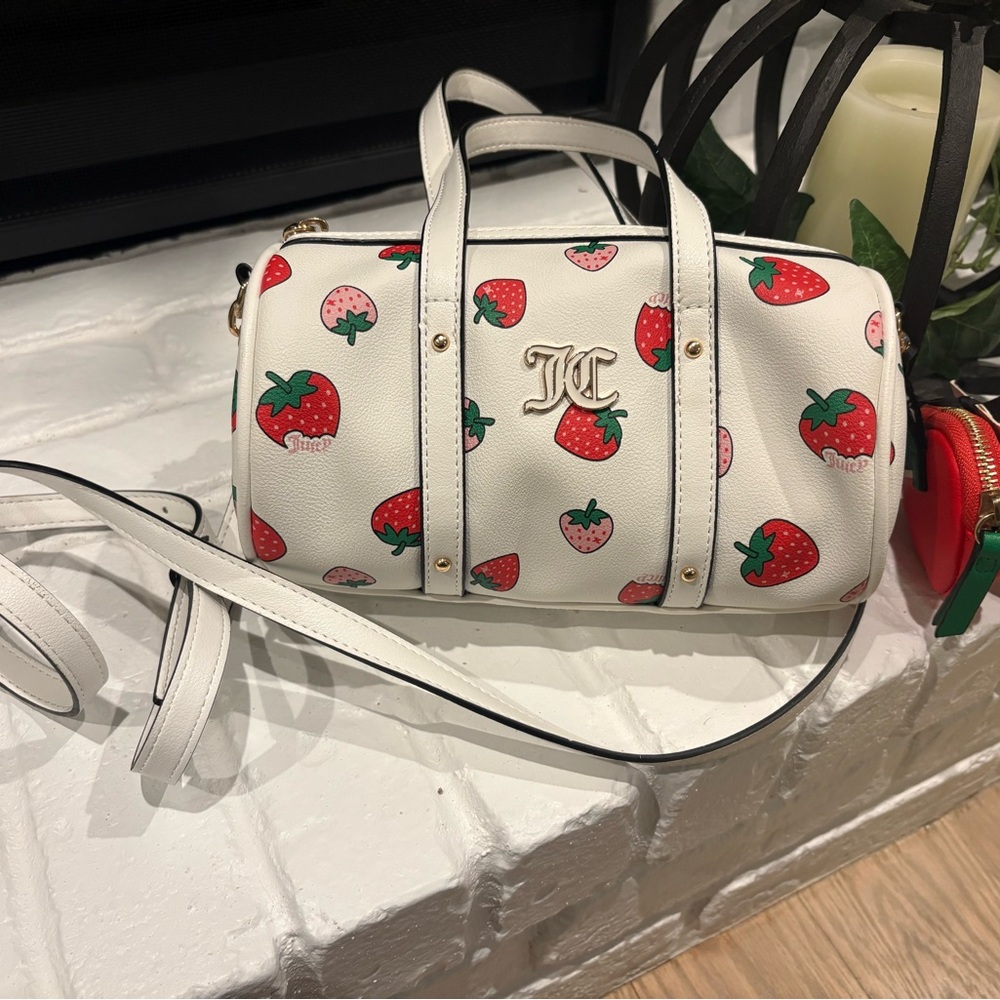 New Juicy couture White Strawberry Print Barrel Bag
